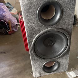 Box Speaker And  Amplifier 