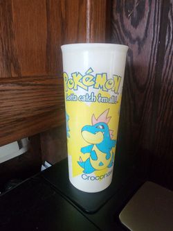 ●○Nintendo Pokémon Totodile Croconaw Feraligatr Plastic Tumbler Cup 20 oz