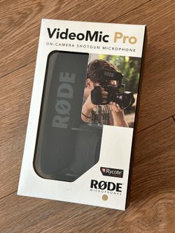 Rode VideoMic Pro On-Camera Shotgun Microphone with Original Box
