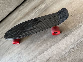 Skateboard – Black Deck / Red Wheels