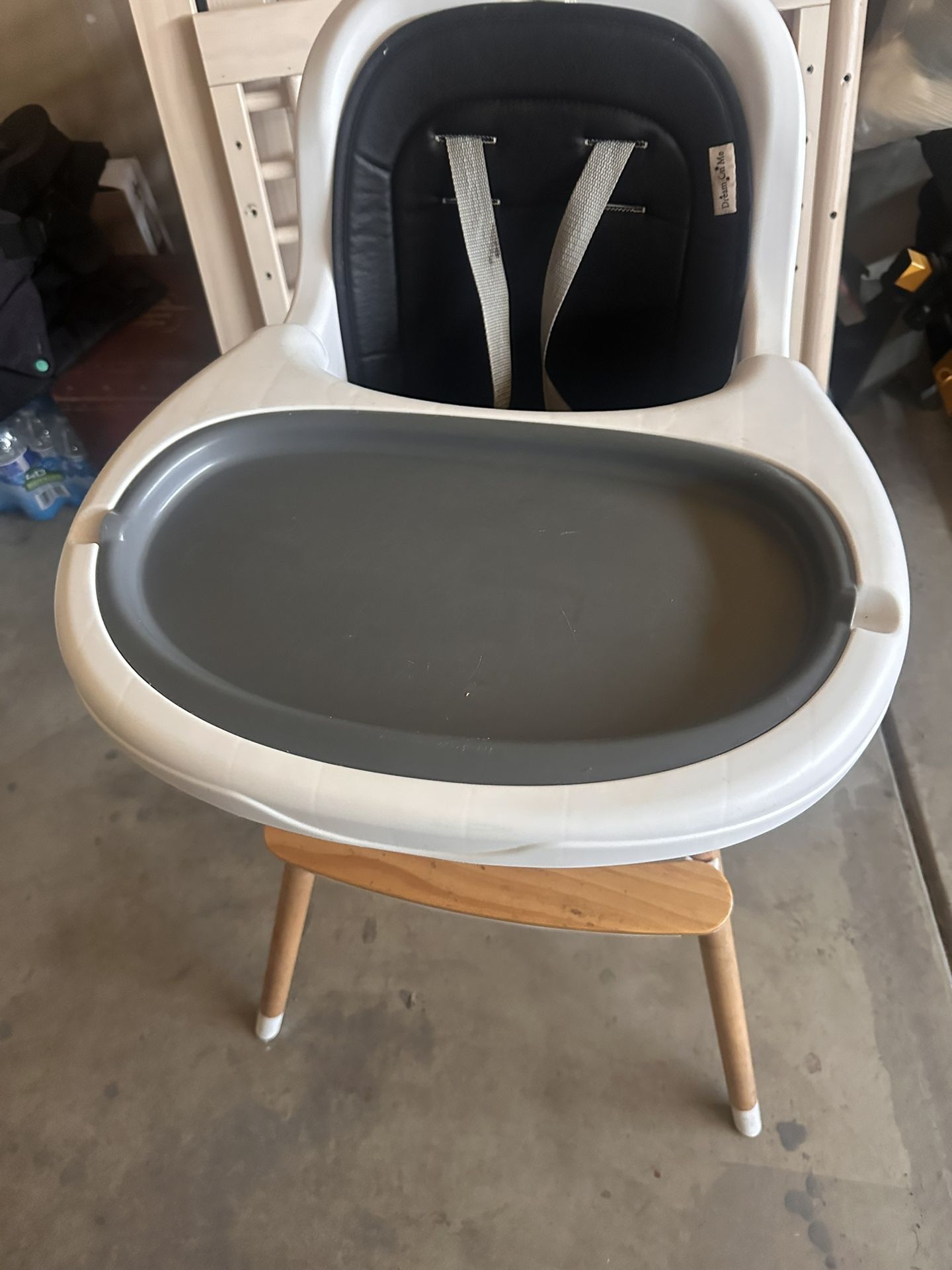 Dream On Me High Chair