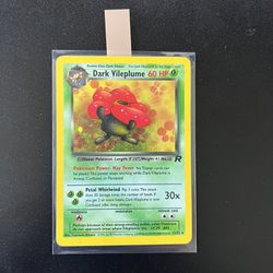 Dark Vileplume - Holographic Team Rocket Pokemon Card #2