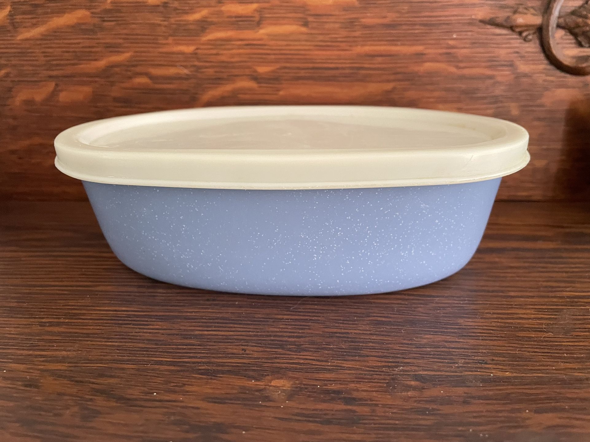 1940’s WCL farmhouse earthenware baking dish with lid 7"L x 4.5”