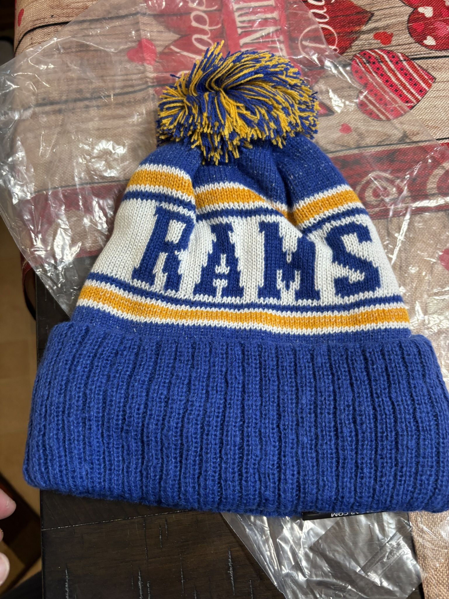 Brand New Beanies Raiders, Cowboys, Chiefs, And Rams