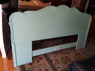 King wood headboard