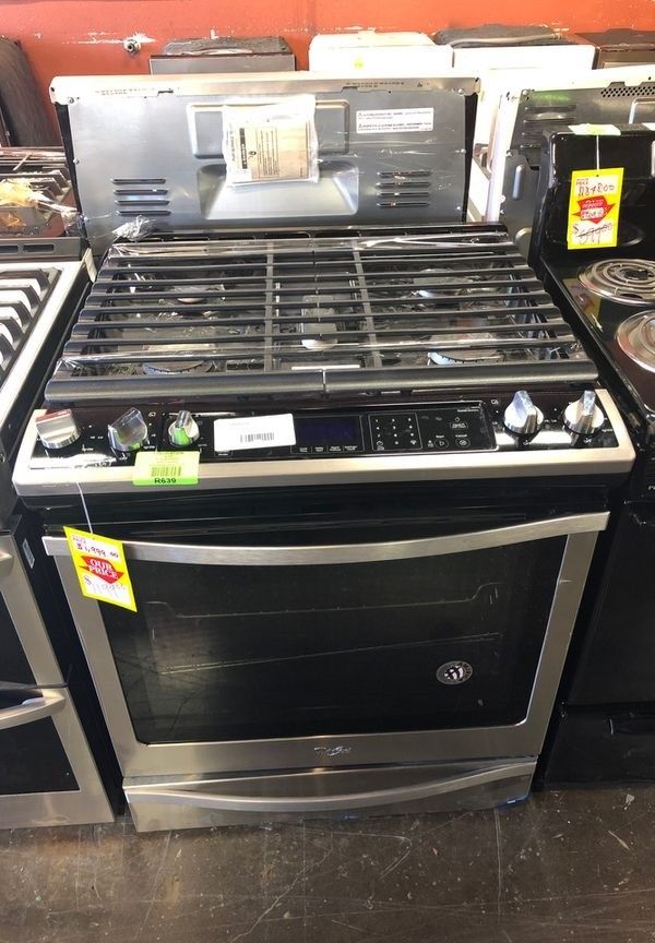Whirlpool Slide in Stove for Sale in Arlington, TX OfferUp