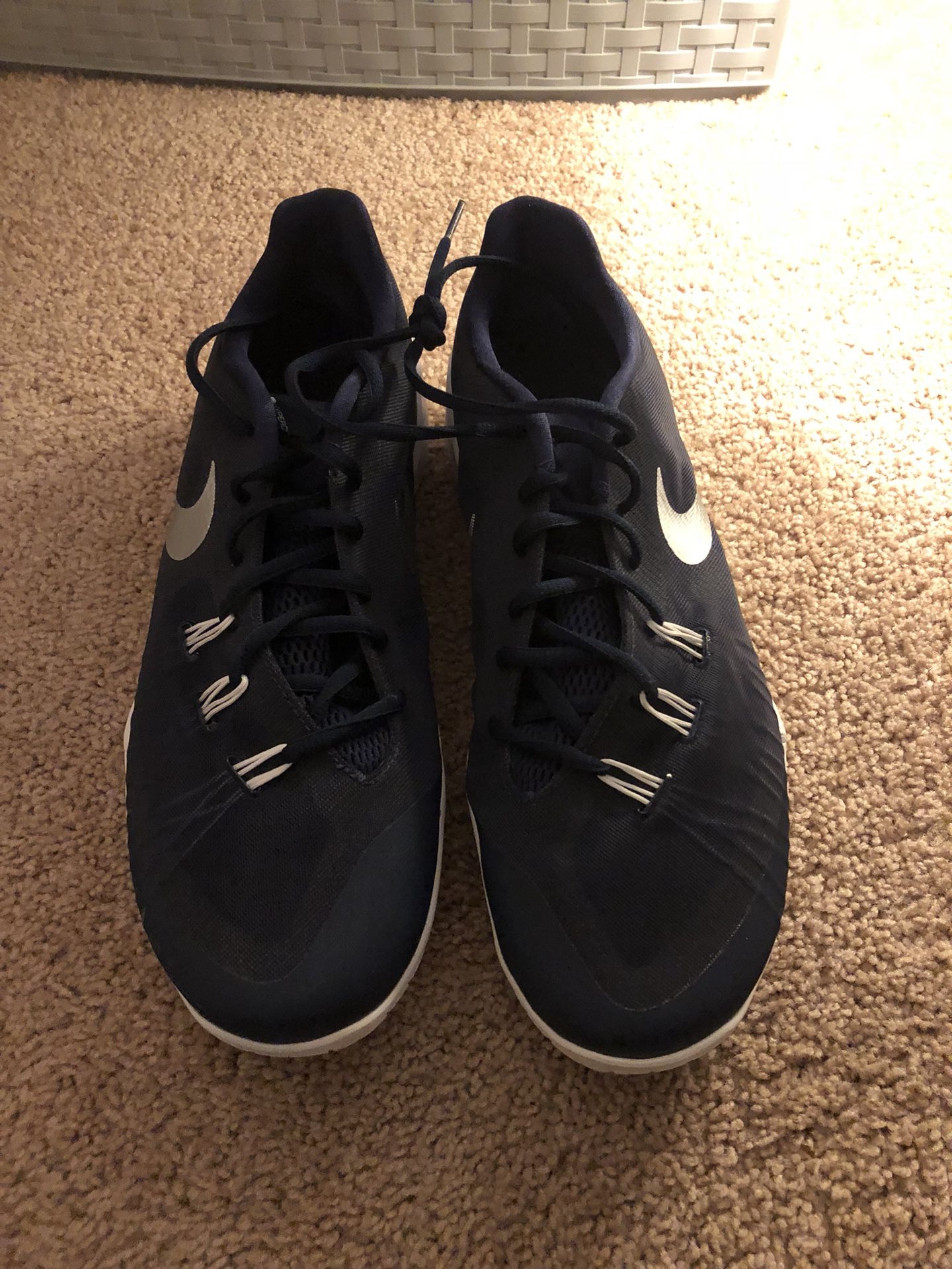 Nike Hyperchase Basketball Shoe Size 14
