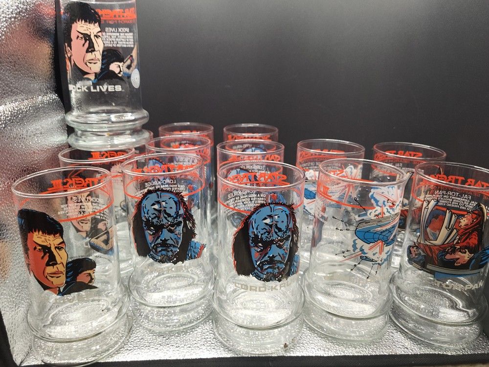 Star Trek III vintage 1984 Taco Bell promotional glass featuring