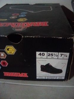 Slightly Used Mens Shoe middle school boys unisex 7 1/2 Brahma steel Toe