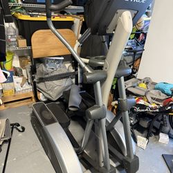 True Fitness Elliptical 