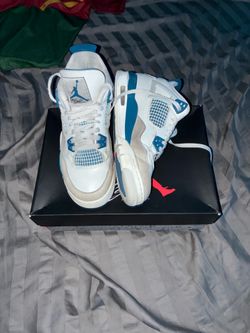 Jordan 4 military blue