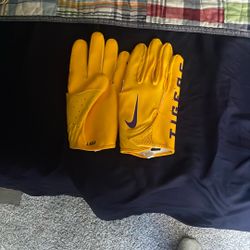 LSU 2XL Yellow Gloves 