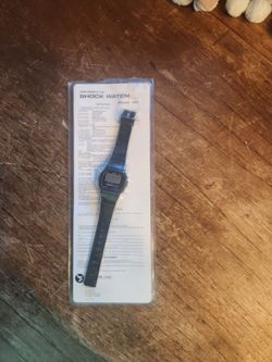 Explorer shock watch 142 never use still in package