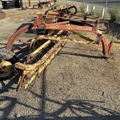 New Holland 260