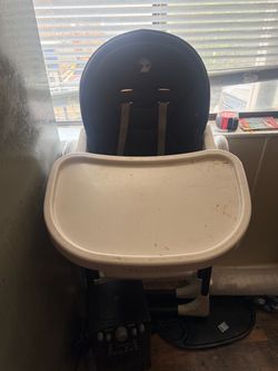 Free high chair and bouncer