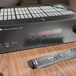 Yamaha R-S202 Stereo Receiver