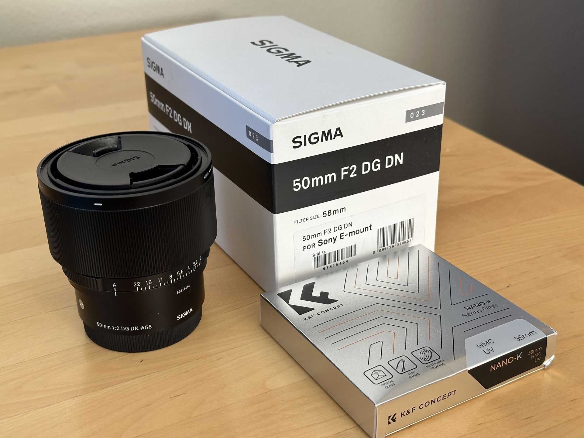 Sigma 50mm F/2 DG DN Contemporary For Sony FE Like New + UV Filter