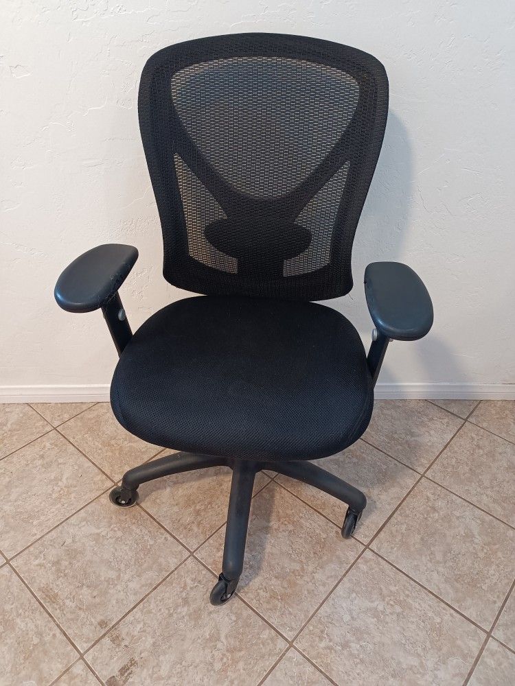 Staples  Carder Office Chair