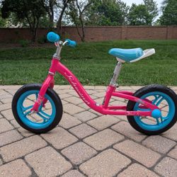 Schwinn Elm Balance bike 12in