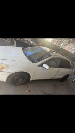 05 Honda accord for parts only