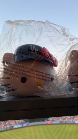 Los Angeles Dodgers Hello Kitty Popcorn Bucket