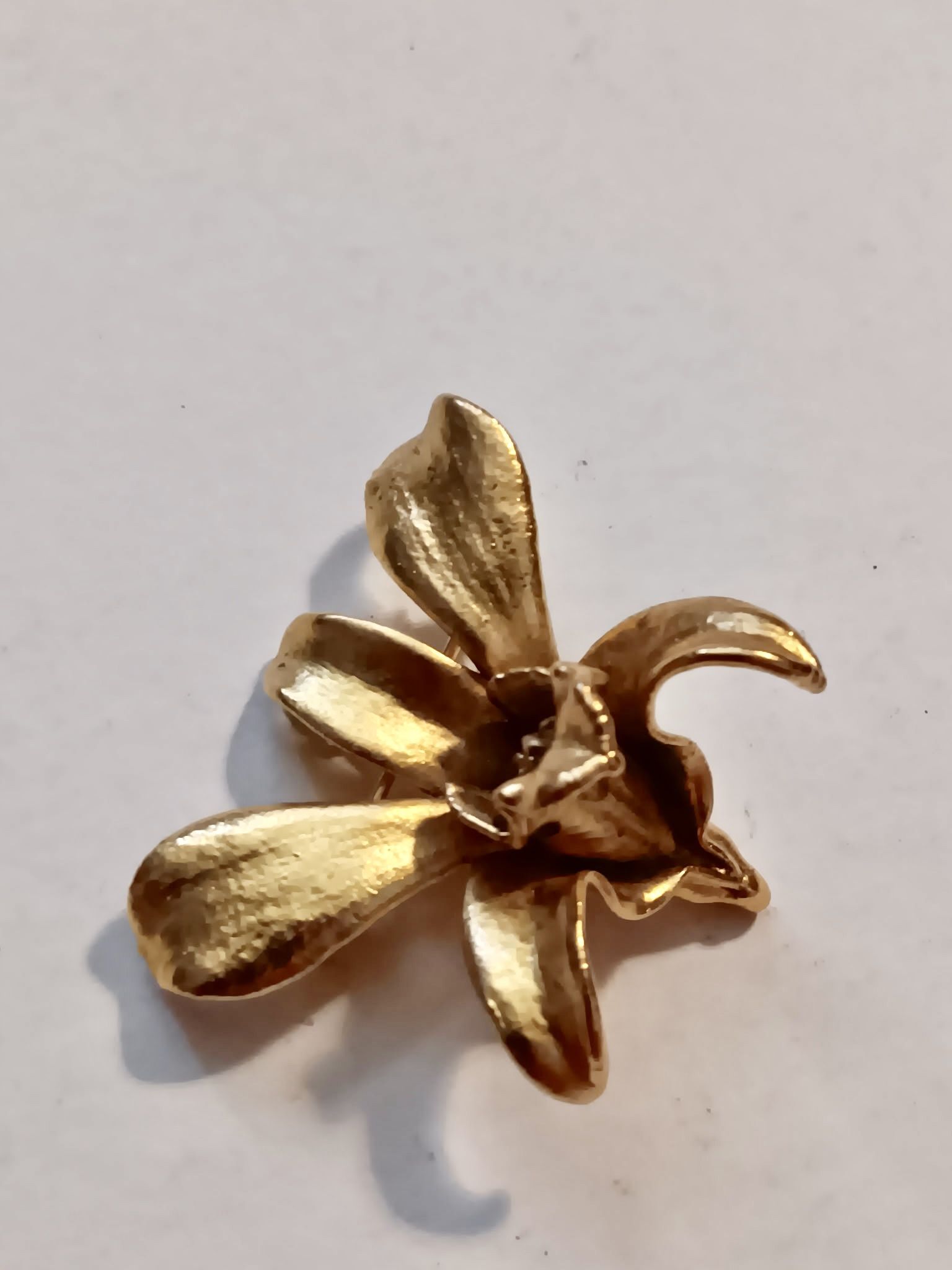 Vintage Jewelry. Gold Orchid Broach.
