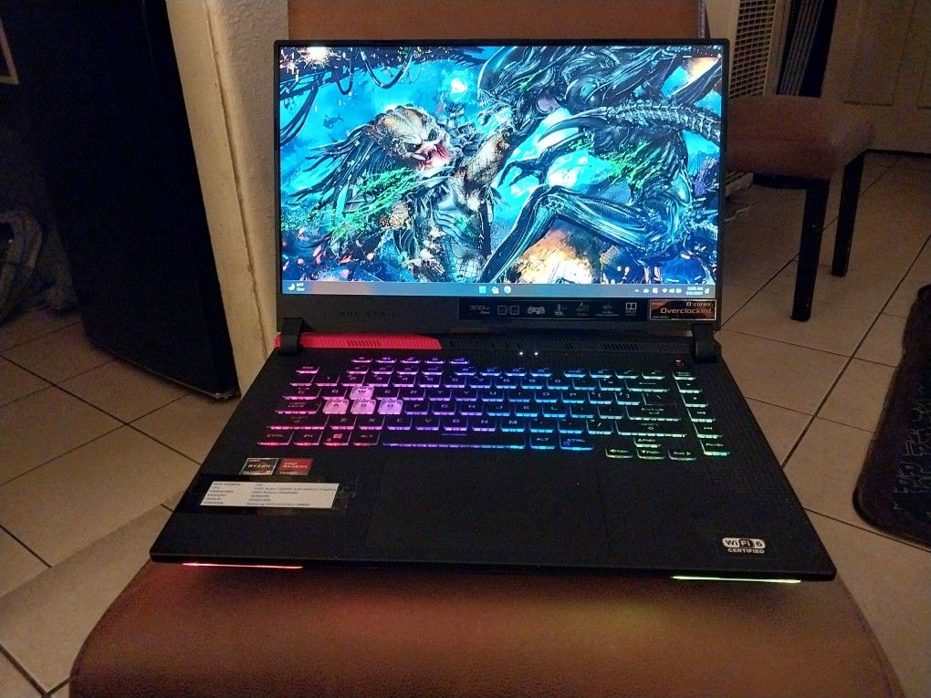 Asus ROG Strix G15 Advantage Edition Gaming Laptop