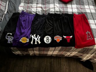 New Era Mesh Shorts Men’s 2xl Fits like XL