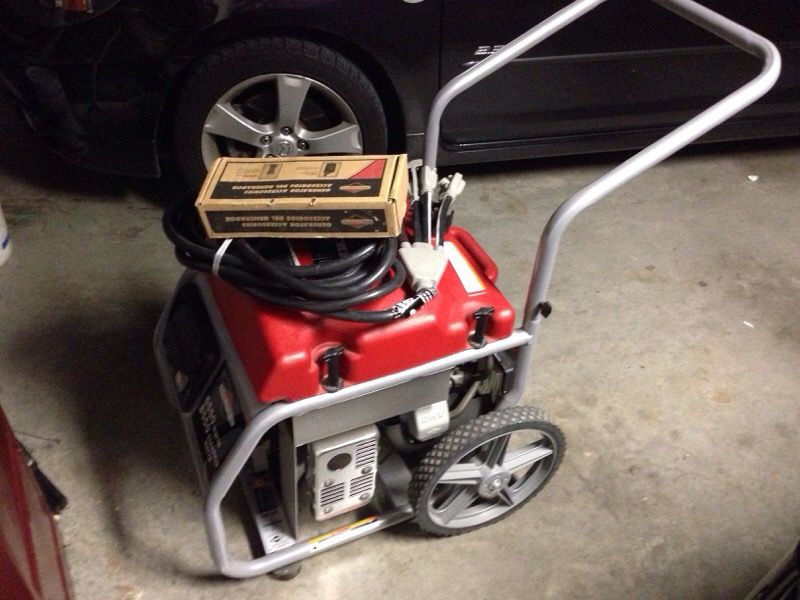 Briggs & Stratton 5,500 Watt Portable Generator (030324)