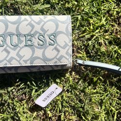 Guess Wallet 