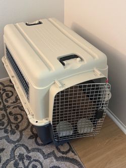 XL pet/ dog carrier