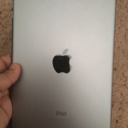 IPad Mini 4 128 GB Unlocked