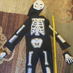 Kid Skeleton Costume. Lights Up.