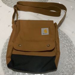 New Carhartt Purse 