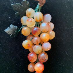 Agate grape ornaments.