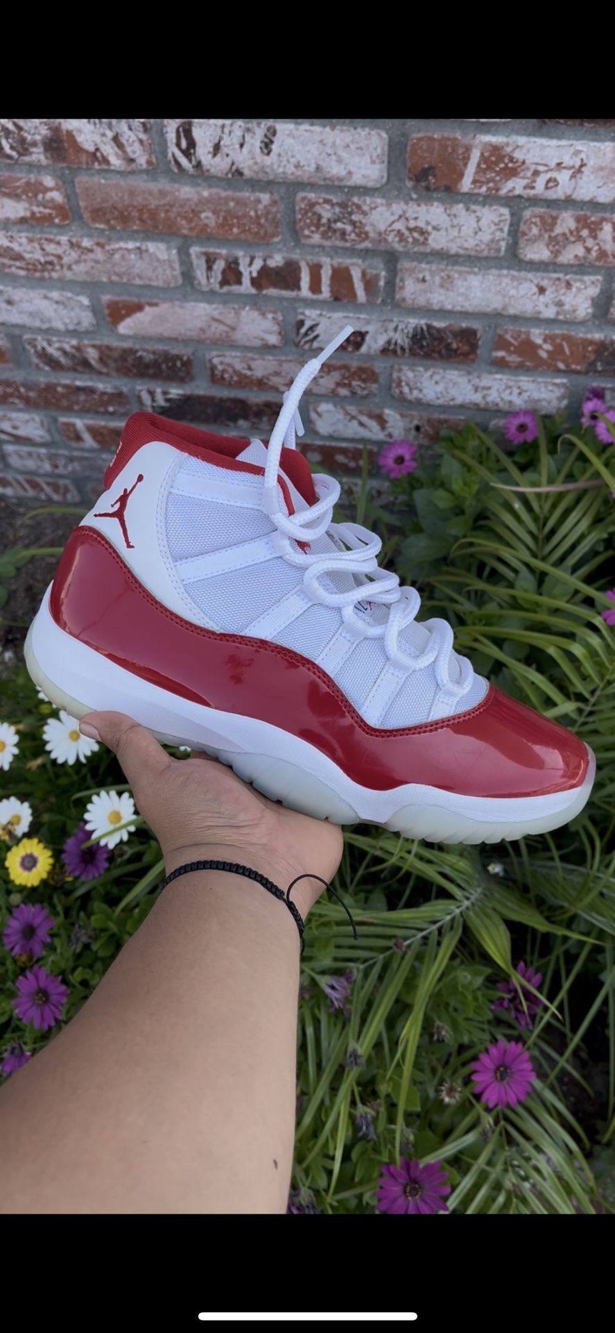 Jordan 11 Cherry Red