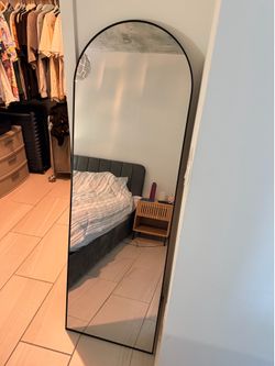 Full length standing mirror