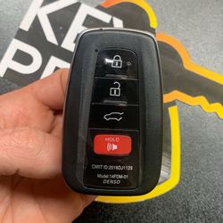 SMART KEY FOB RAV4