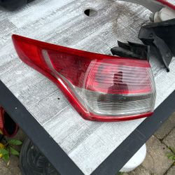 2013 Ford Escape Tail Lights 