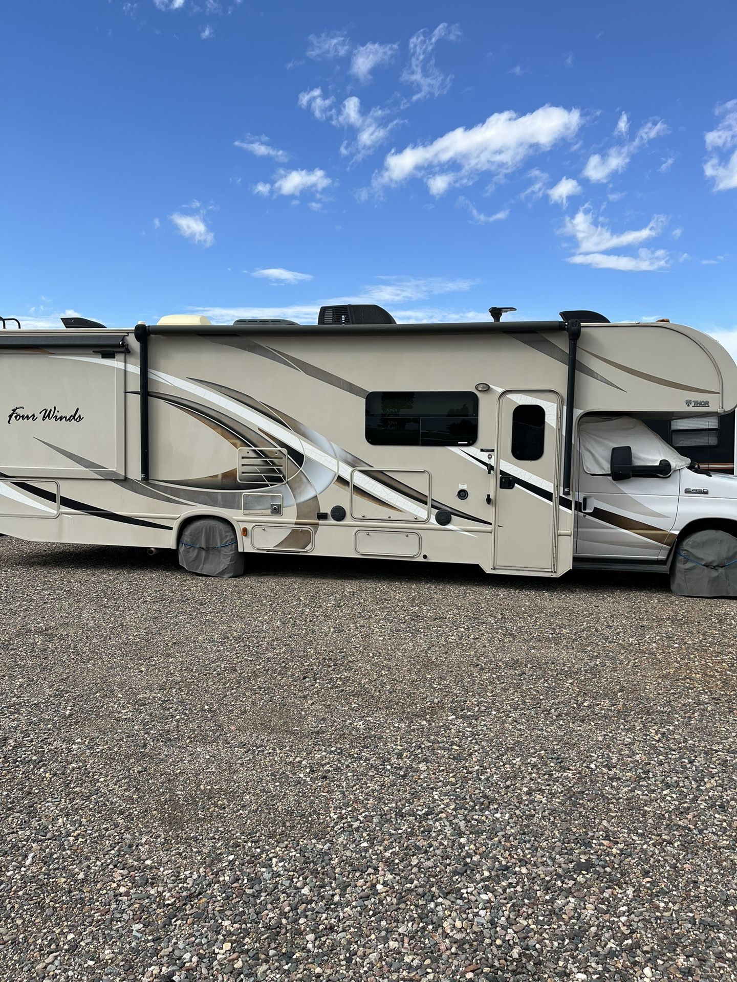 2016 Thor Motorcoach Four Winds