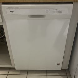Dishwasher 