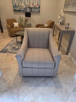 Swivel Rocker