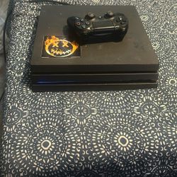 PS4 Pro 