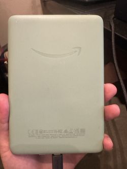 Amazon Kindle 16GB (Newest Model) - Matcha