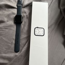 Apple Watch Series 7