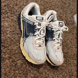 Nike Men Vomero 