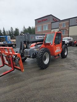 Skyjack SJ843TH (Cabbed Reach Forklift / Telehandler)