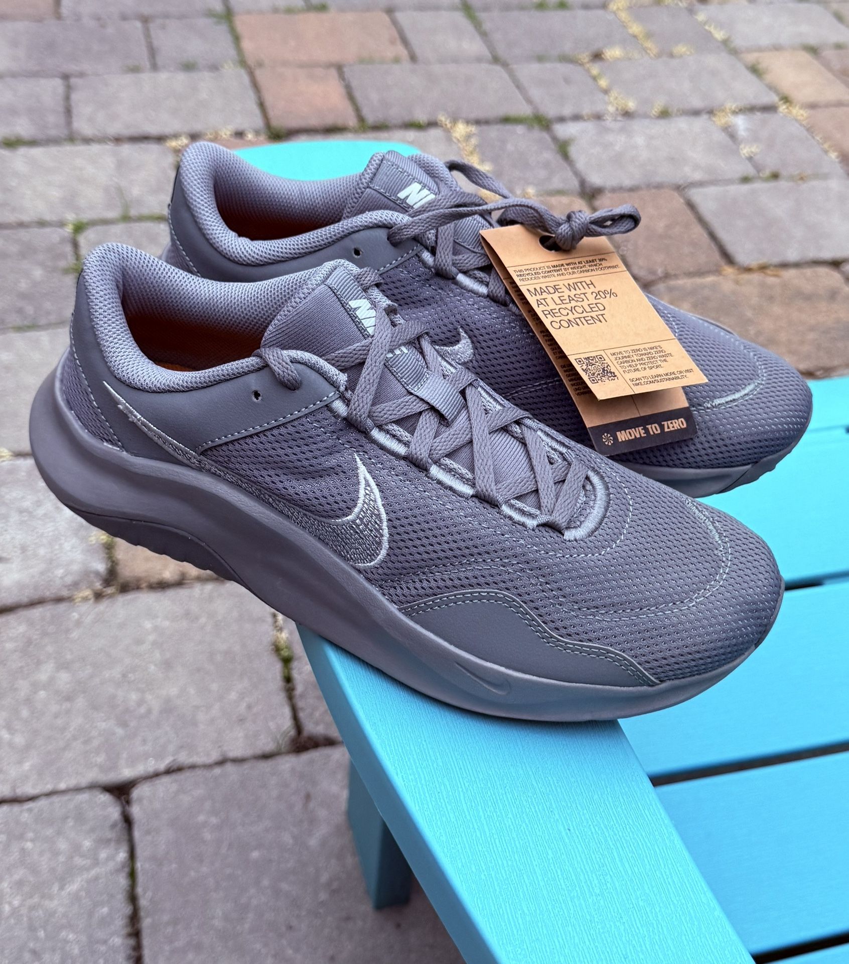 Mens Nike Legend Essential 3 Next Nature Workout Sneakers Light Smoke Grey Sz 9