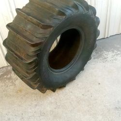 Paddle Tire