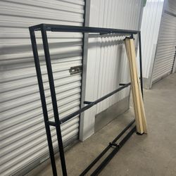 Queen Size Bed Frame With Planks 